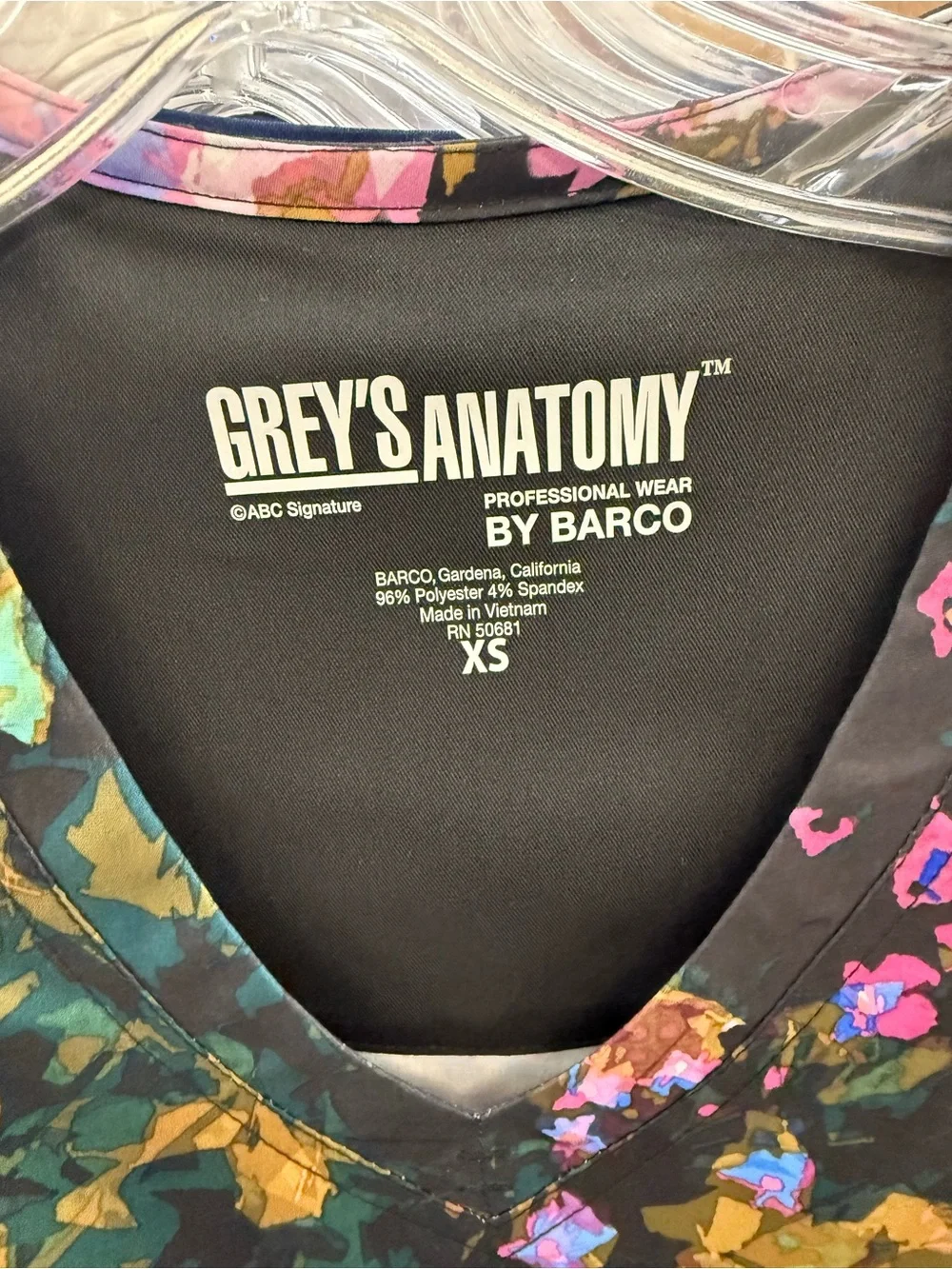 Grey's Anatomy Floral Scrub Top - Pink, Green & Black - Picture 3 of 3